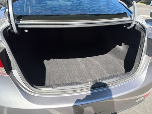 Used 2016 Hyundai Elantra Value Edition FWD image 20