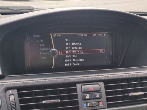 Used 2013 BMW M3 Convertible image 18