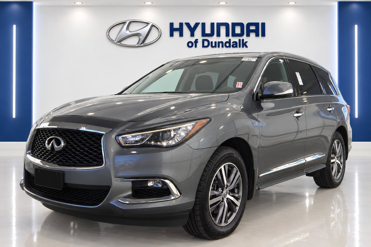 Used 2019 INFINITI QX60 Pure AWD/4WD image 1