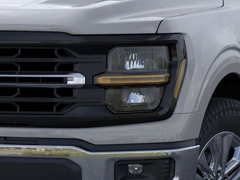 New 2026 Ford F150 XLT w/ XLT Chrome Appearance Package image 18