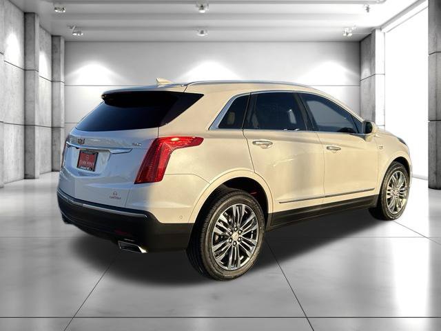 Used 2018 Cadillac XT5 Premium Luxury w/ Driver Assist Package AWD/4WD image 8