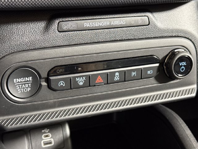 New 2026 Ford Bronco Sport Outer Banks w/ Outer Banks Tech Package+ AWD/4WD image 38