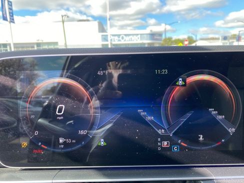 Used 2021 Mercedes-Benz GLE 350 4MATIC w/ Premium Package image 18