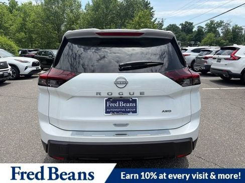 New 2026 Nissan Rogue SV w/ Cold Weather Package AWD/4WD image 7