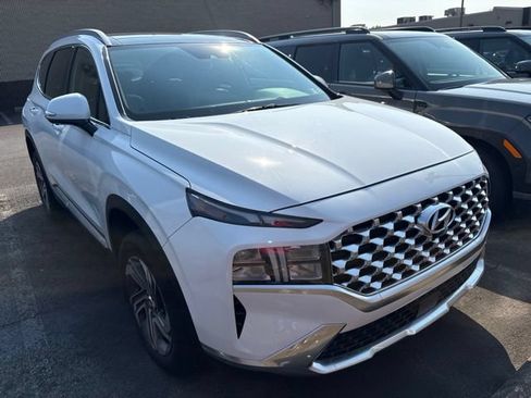Used 2023 Hyundai Santa Fe SEL w/ Premium Package AWD/4WD image 3