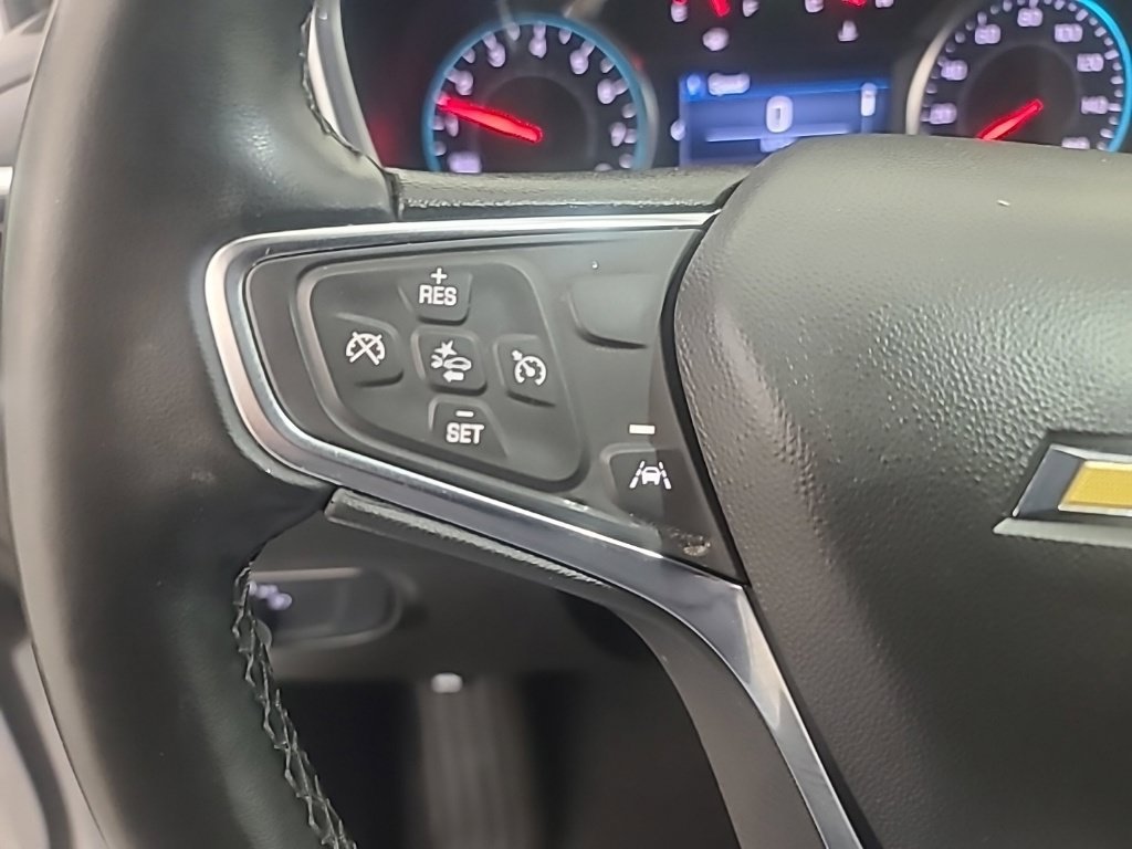 Used 2024 Chevrolet Equinox LT AWD/4WD image 24