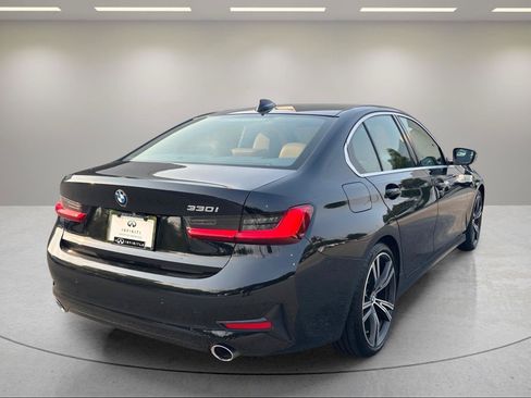 Used 2020 BMW 330i Sedan w/ Premium Package RWD image 5