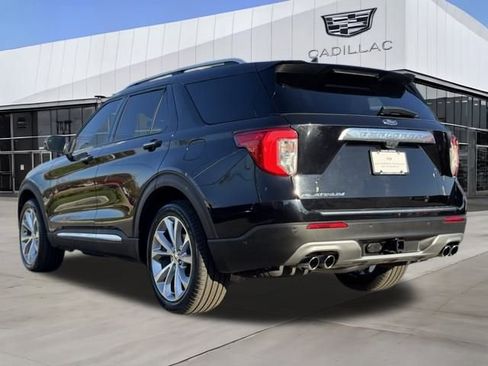 Used 2022 Ford Explorer Platinum w/ Equipment Group 601A image 5