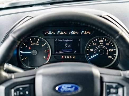 Used 2019 Ford F150 XLT w/ Equipment Group 302A Luxury image 19