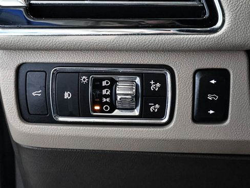 Used 2022 Lincoln Navigator L Reserve image 34