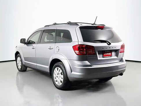 Used 2016 Dodge Journey SE FWD image 3