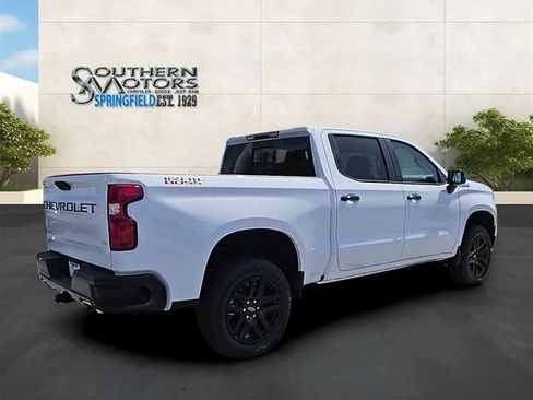 Used 2025 Chevrolet Silverado 1500 LT Trail Boss w/ Convenience Package II AWD/4WD image 35
