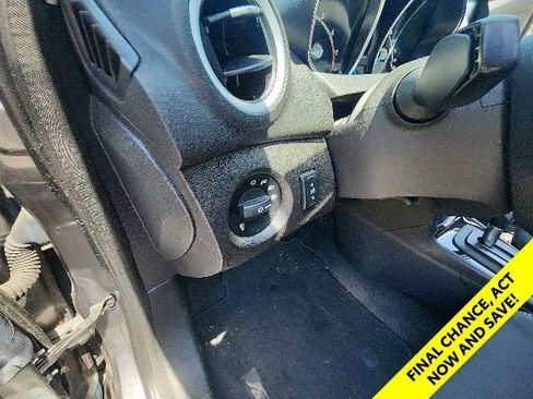 Used 2014 Ford Fiesta SE w/ Equipment Group 201A FWD image 23