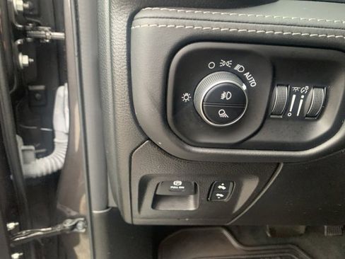 Used 2021 RAM 1500 Limited w/ Night Edition image 22