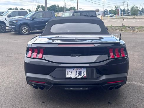Used 2025 Ford Mustang GT Premium RWD image 6