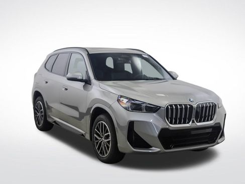 Used 2026 BMW X1 xDrive28i w/ Technology Package AWD/4WD image 7