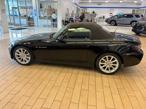 Used 2007 Honda S2000 image 9