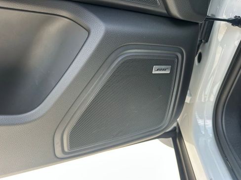 Certified 2026 Porsche Macan Turbo AWD/4WD image 22