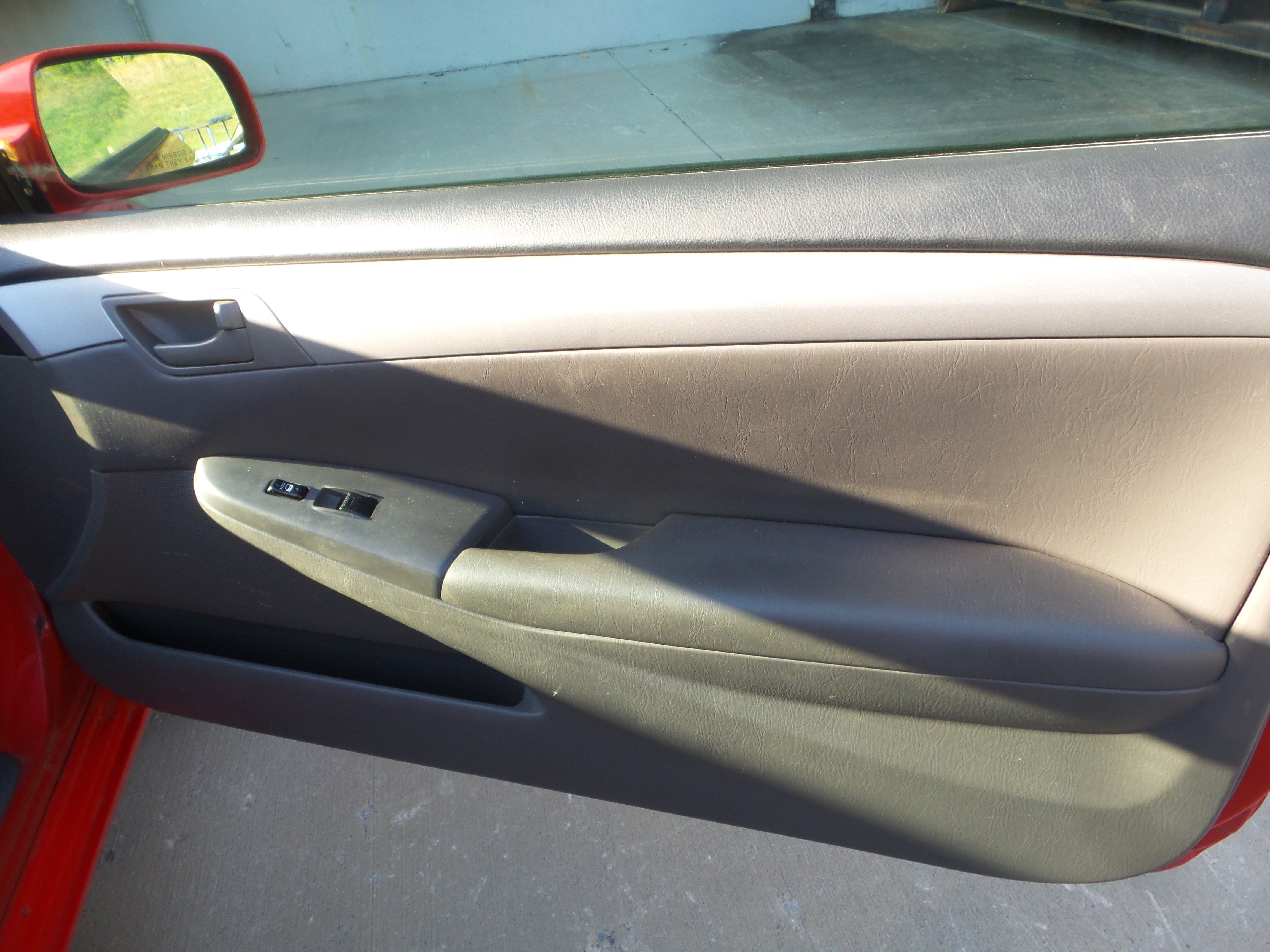 Used 2005 Toyota Solara SE FWD image 30