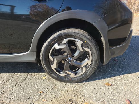 Used 2023 Subaru Crosstrek 2.5i Limited image 11