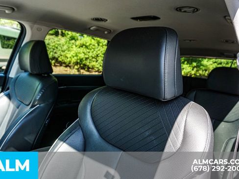 Used 2025 Hyundai Palisade SEL FWD image 18