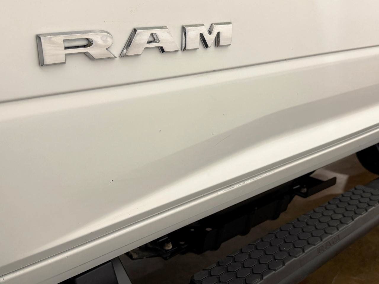 Used 2023 RAM 4500 SLT w/ Quick Order Package 2YG SLT AWD/4WD image 57