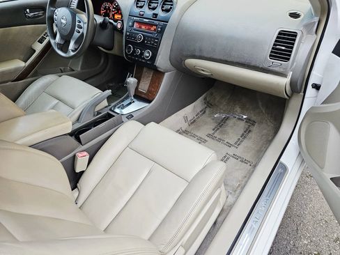 Used 2008 Nissan Altima 2.5 S w/ Premium Pkg image 11