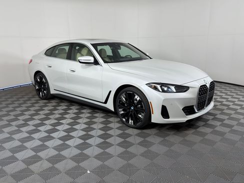 New 2026 BMW 430i image 6