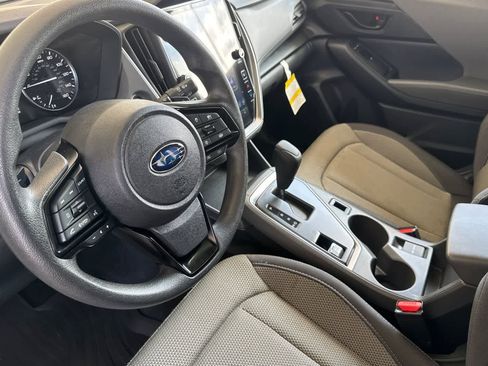 Used 2024 Subaru Crosstrek 2.0i Premium AWD/4WD image 11