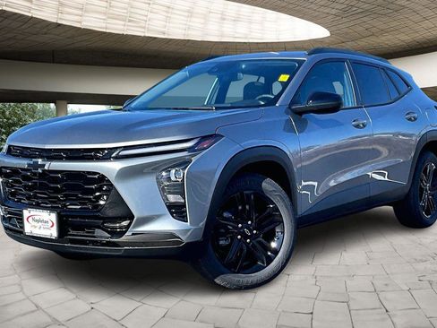 New 2026 Chevrolet Trax ACTIV w/ Sunroof Package image 1