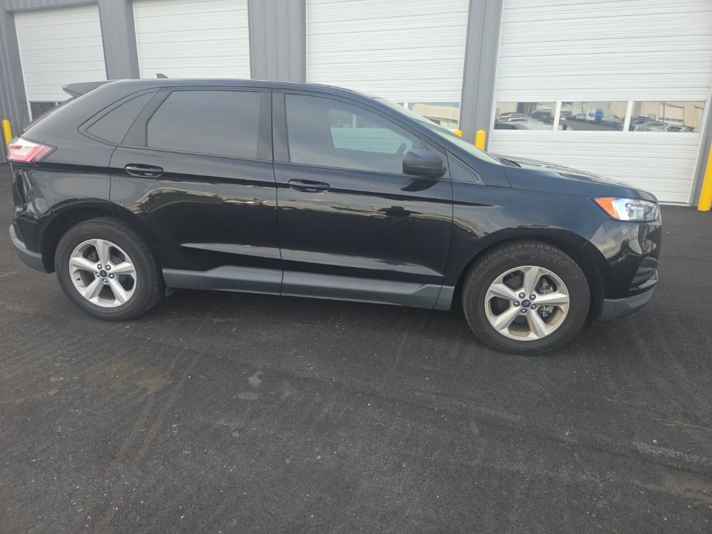 Used 2020 Ford Edge SE FWD image 15