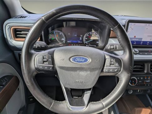 Used 2023 Ford Maverick Lariat w/ Lariat Luxury Package FWD image 19
