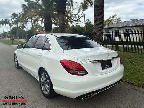 Used 2017 Mercedes-Benz C 300 Sedan image 11