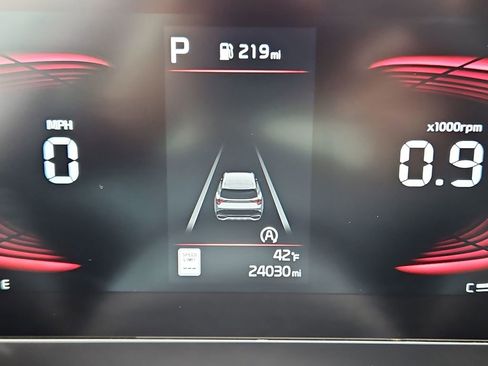 Used 2024 Kia Sportage LX image 13