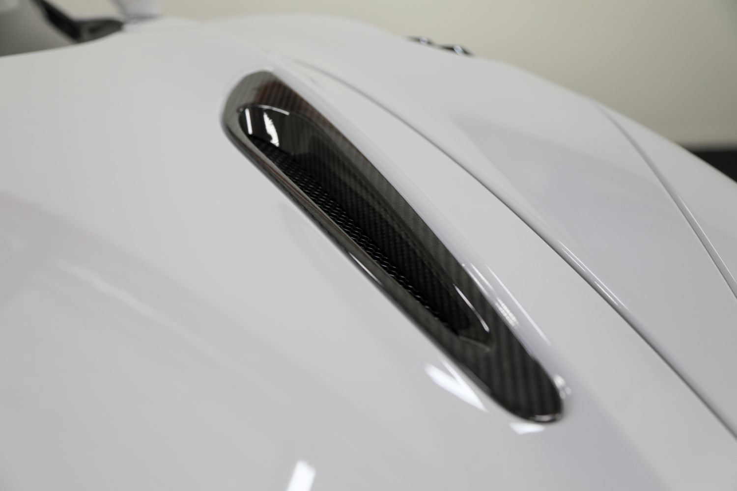 Used 2022 McLaren 765LT RWD image 16