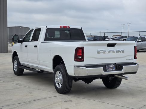 New 2026 RAM 2500 Tradesman AWD/4WD image 4