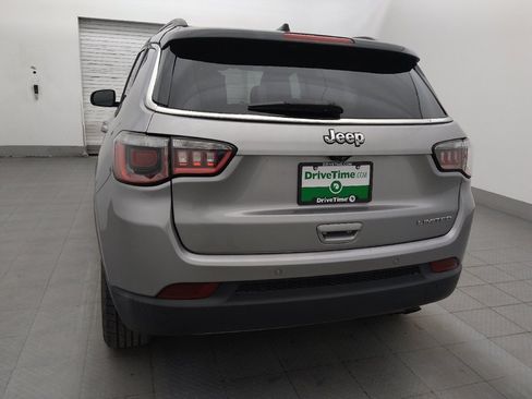 Used 2018 Jeep Compass Limited w/ Safe & Security Group FWD image 6