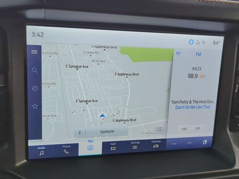 Used 2024 Ford Bronco Badlands image 17