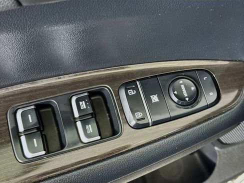 Used 2019 Kia Optima EX image 24