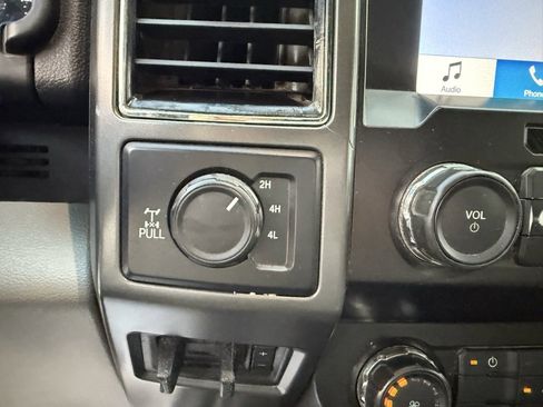 Used 2019 Ford F250 XLT w/ XLT Value Package image 15