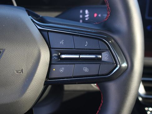 Used 2024 Chevrolet Traverse RS w/ LPO, Floor Liner Package image 20