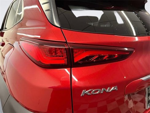 Used 2018 Hyundai Kona Ultimate image 9