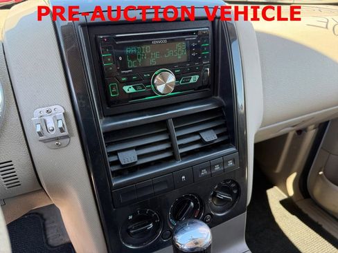 Used 2007 Ford Explorer Sport Trac XLT AWD/4WD image 16