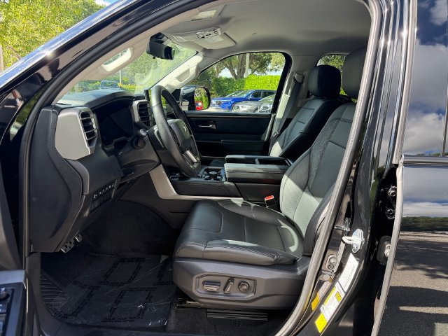 Used 2024 Toyota Tundra Limited w/ TRD Off-Road Package AWD/4WD image 11