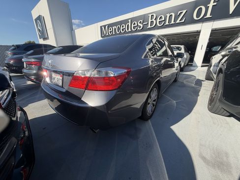 Used 2015 Honda Accord EX image 4