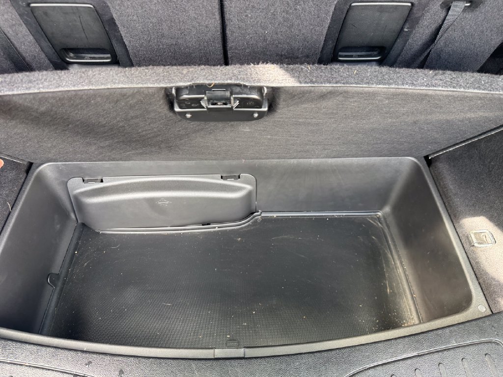 Used 2019 Dodge Durango SXT AWD/4WD image 28