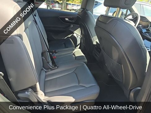 Used 2025 Audi Q7 2.0T Premium w/ Convenience Plus Package AWD/4WD image 3
