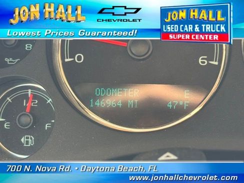 Used 2013 Chevrolet Suburban LT image 27