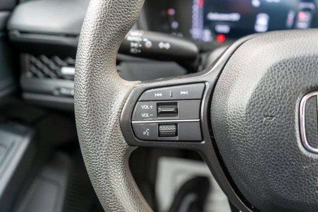 Used 2023 Honda Accord EX image 21