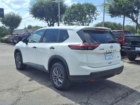 Used 2024 Nissan Rogue S AWD/4WD image 23